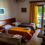 شقة فندقية Residencetheo 3*