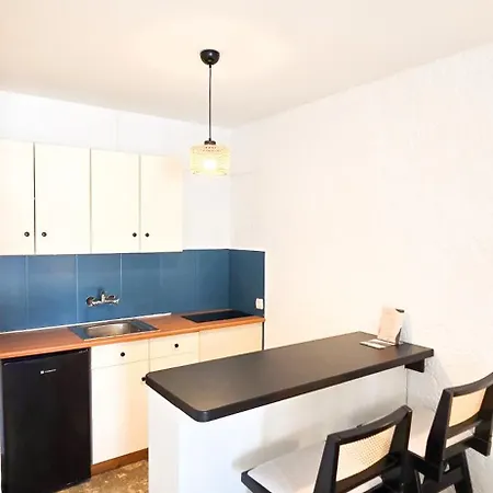 Residencetheo 3* Selianitika