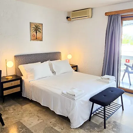 Residencetheo Σελιανίτικα